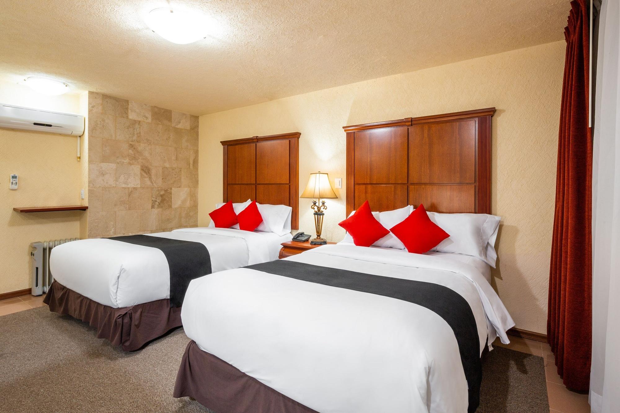 Howard Johnson By Wyndham Toluca Esterno foto