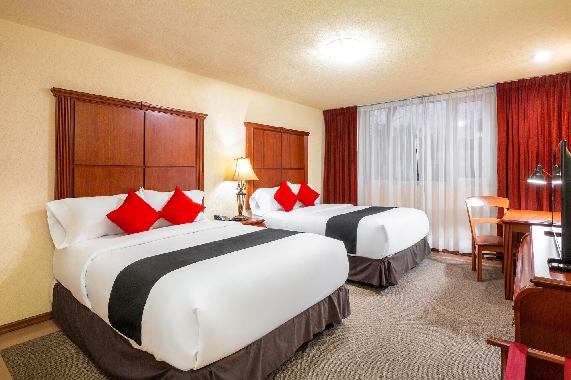 Howard Johnson By Wyndham Toluca Esterno foto