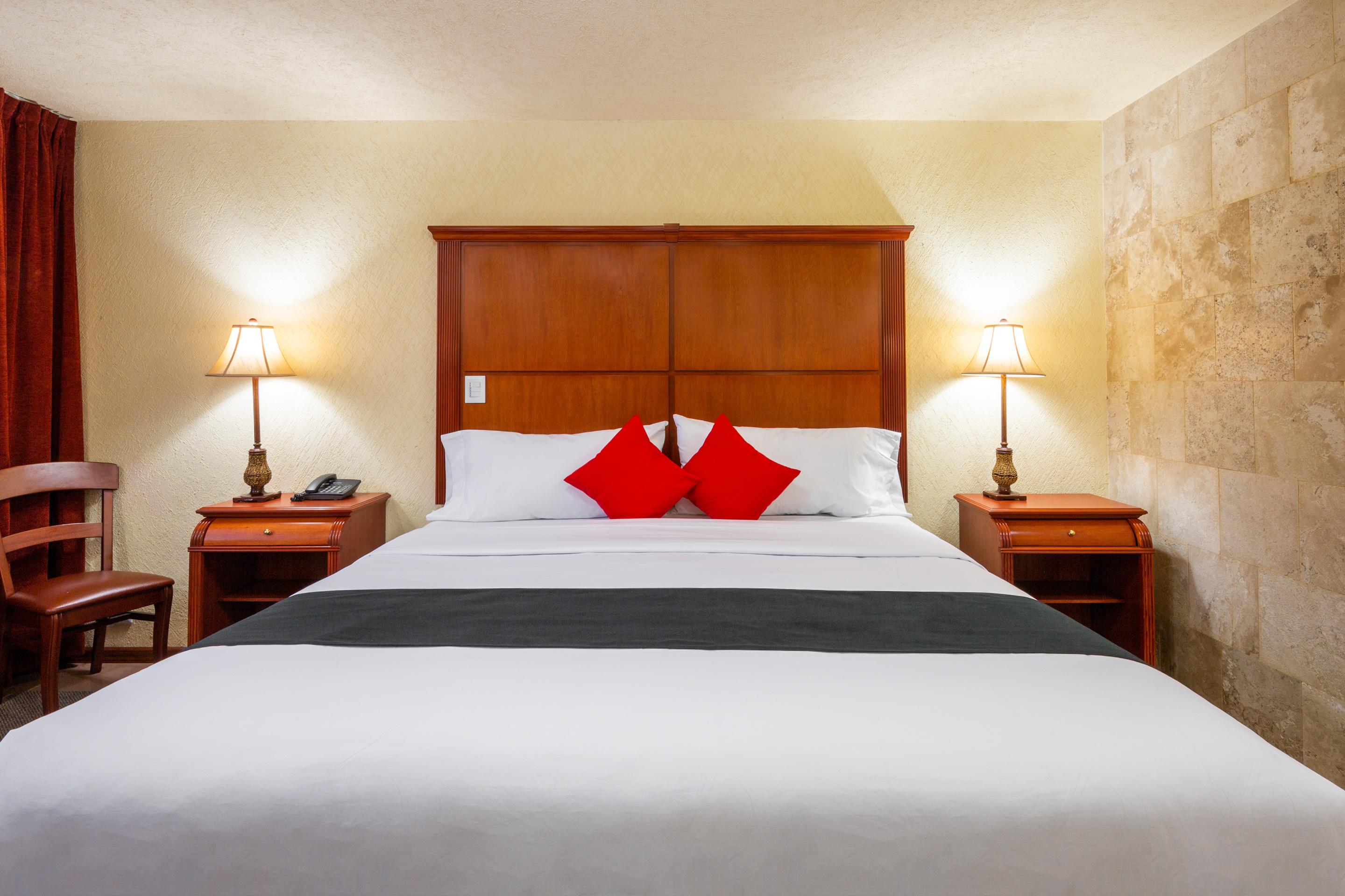 Howard Johnson By Wyndham Toluca Esterno foto