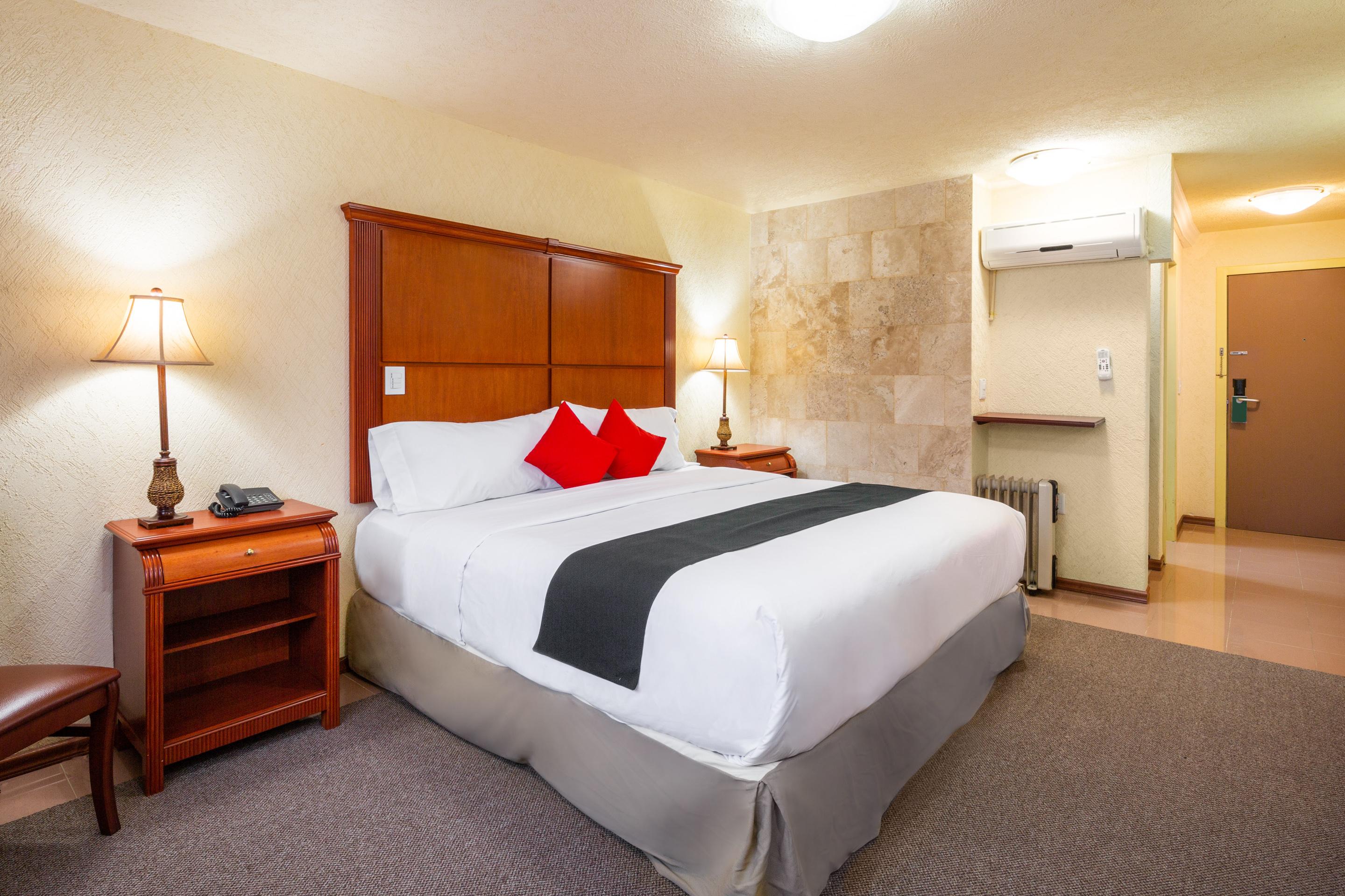 Howard Johnson By Wyndham Toluca Esterno foto