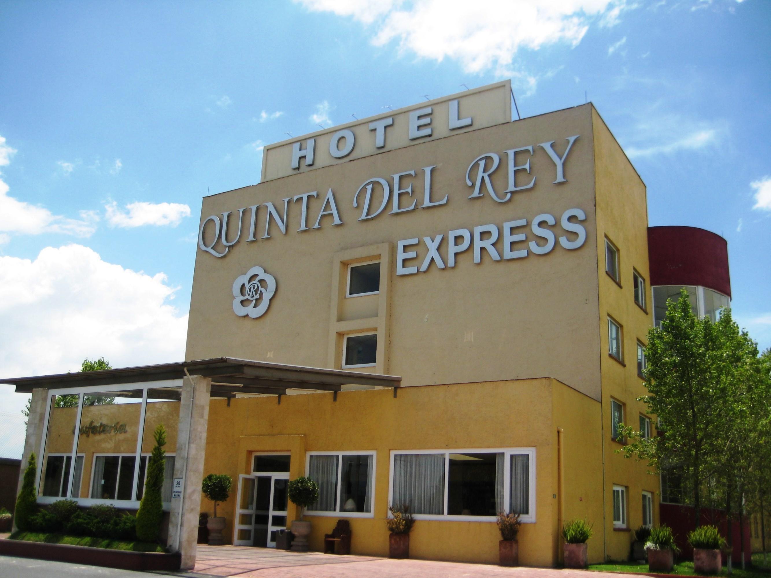 Howard Johnson By Wyndham Toluca Esterno foto